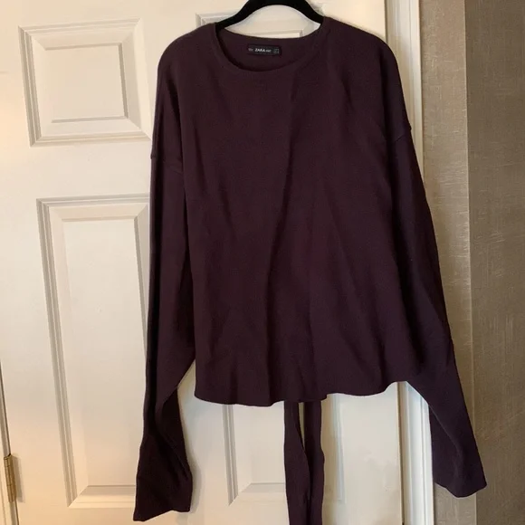 Sweater - Picture 3 of 5